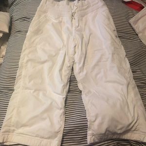 Lululemon dance studio crops 8